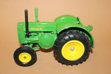 ERTL  5596  Modell 1:16  Traktor JOHN DEERE  Modell D 1953  