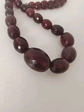  Roter Bernstein Kette old