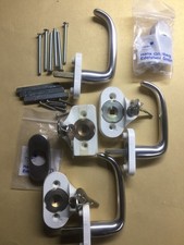 3 Stück Set Edelstahl Fenstergriffe von HAGRI mit abschließbarem Sockel