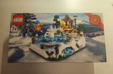LEGO® Seasonal: Ice Skating