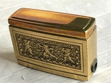 Alter Zigarettenspender mit