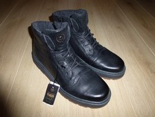 bugatti, Schnürstiefel