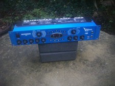 Behringer V-AMP PRO
