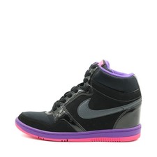 Nike Damen Dunk Sky Hi Sneaker