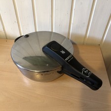 WMF Perfect 3L Schnellkochtopf