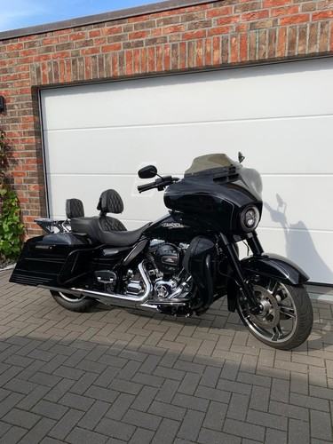 Harley davidson street glide - harley,