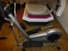DAUM Crosstrainer Cardio Ergometer Stepper aufgebaut 