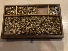 Alte Feuerzeug Teile in