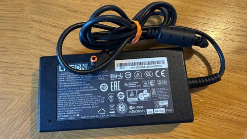 Acer aspire v17 nitro - v17,