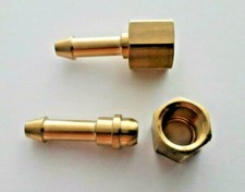 Überwurfmutter mit Tülle