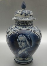 Großer antiker Deckelpokal