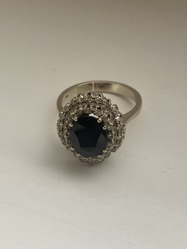 750er weißgoldring mit saphir - mit,