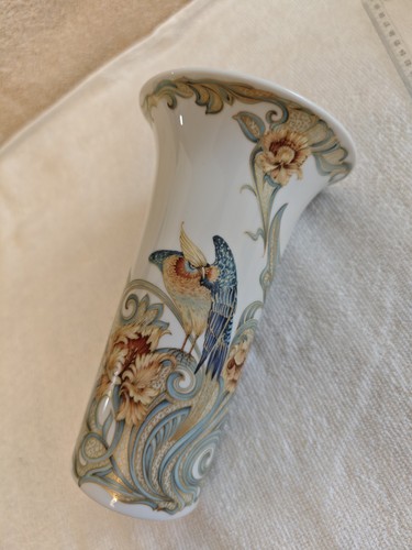 Kaiser vase serail design - vase,