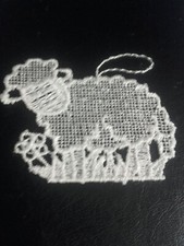 Plauener Spitze - Anhänger - Osterlamm 