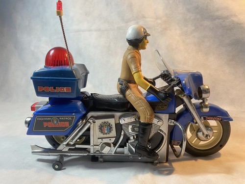 Polizeimotorrad highway - polizeimotorrad, „highway