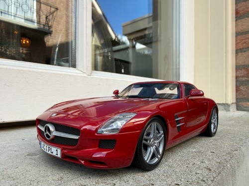 Mercedes sls amg coupe - 1:18,