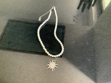 Perlenkette mit