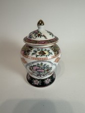 Chinesisches Porzellan Vase mit Deckel Klein