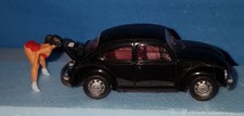  Nicht Preiser Figuren  1/87 H0 Sexy Autopanne 