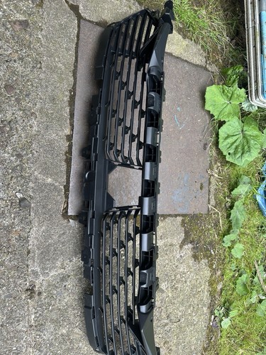 Frontgrill