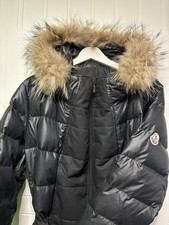 Moncler Daunenmantel Größe 46 schwarz mit Kapuze guter Zustand