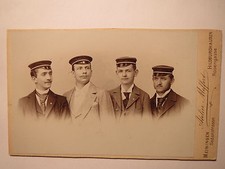 Meiningen Hildburghausen - 4 junge Männer mit Mütze Studenten ? CDV / Studentika