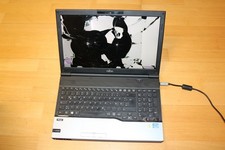 Fujitsu Lifebook A532 – Intel Core i5 – defekt / Bastlergerät