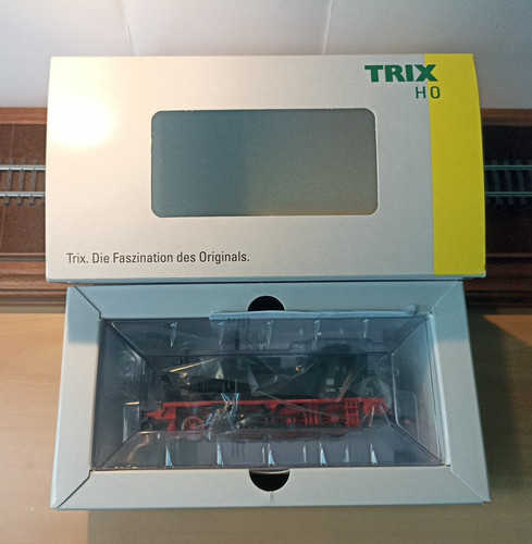 Trix 22257 tenderdampflok - trix, 22257: