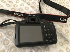 CANON EOS 2000D Kit SB130 und