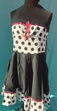 Handmade Rockabilly Kleid Schwarz - Weiß Gr. S/M *Rockabella Style* Punkte