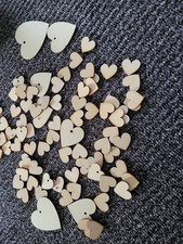 Herzen aus Holz Deko Holzherzen Streudeko Tischdeko Hochzeit Taufe Fest Basteln