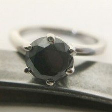 1CT 6-Prong Schwarz Moissanit