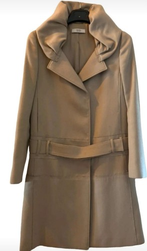 Prada designer mantel - designer,