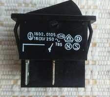 Marquardt Wippschalter / Ein - Aus Schalter / 250 Volt