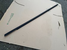 Fensterschachtabdichtung Dichtung vorne Links außen VW Golf VII 8 5H4837477A