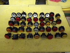 44x Taster Drücker Teile Spielautomat Automat Konvolut Adp Merkur NSM BW