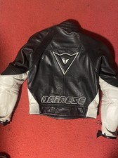 Dainese Zweiteiler Lederkombi 48 Top!