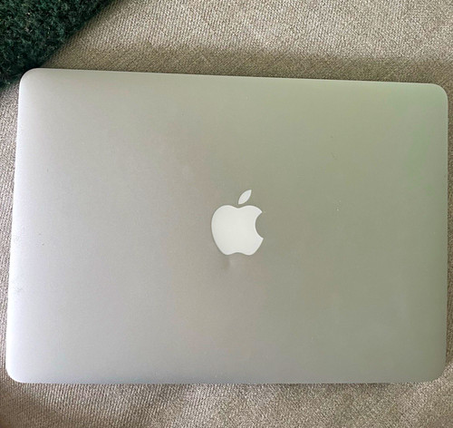 Apple mcbook pro - mcbook,