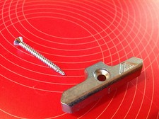 Roto 332951 Schließblech Schließstück + Schraube , NT , Rehau NEU Pilzkopf