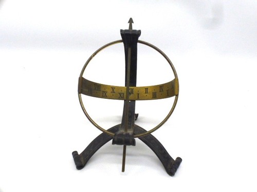 Vintage tischuhr sonnenuhr aus - vintage,