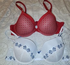 2 BH, Hunkemöller rot, 90 C