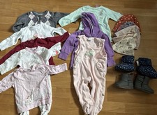 Kinderklamotten Mädchen Gr. 62/68 (15 Stück)