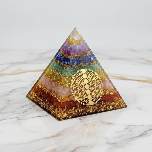 Chakra orgonit pyramide 5cm - orgonit, 6,5cm