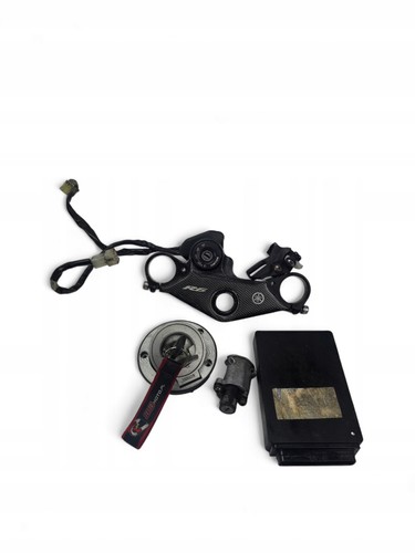 Yamaha yzf rj05 rj09 04 - r6,