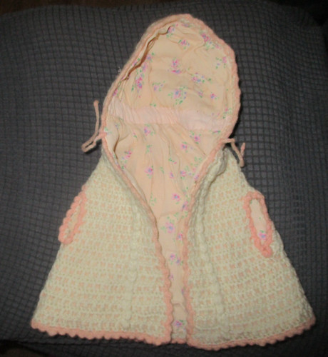 Hübsches cape mit kapuze - hübsches,