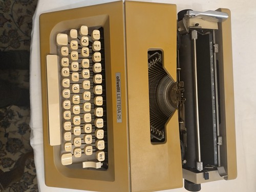 Olivetti lettera - lettera, 25