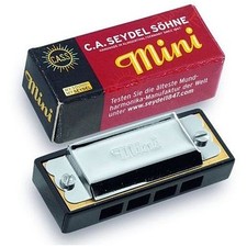 Miniatur Mundharmonika C.A