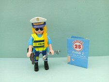 PLAYMOBIL FIGURES SERIE 25 -
