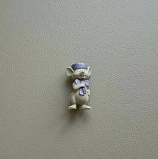 Altbestand-Figur aus Serie-Bernhard & Bianca-Sammlerfigur kein Kinderspielzeug !