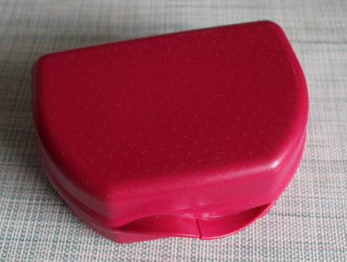 Tupperware snacky brotdose - tupperware,